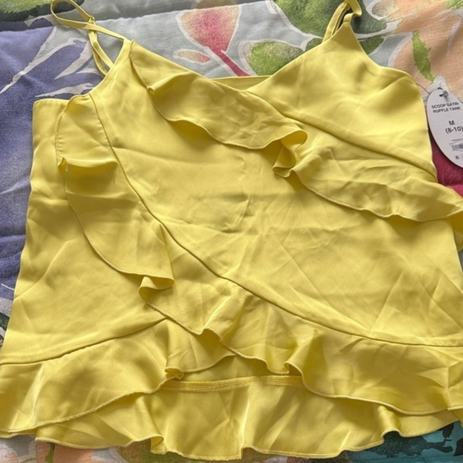 Elegant Yellow Ruffled Camisole Top Sleeveless V-Neck Summer‎ Womens Cami Top